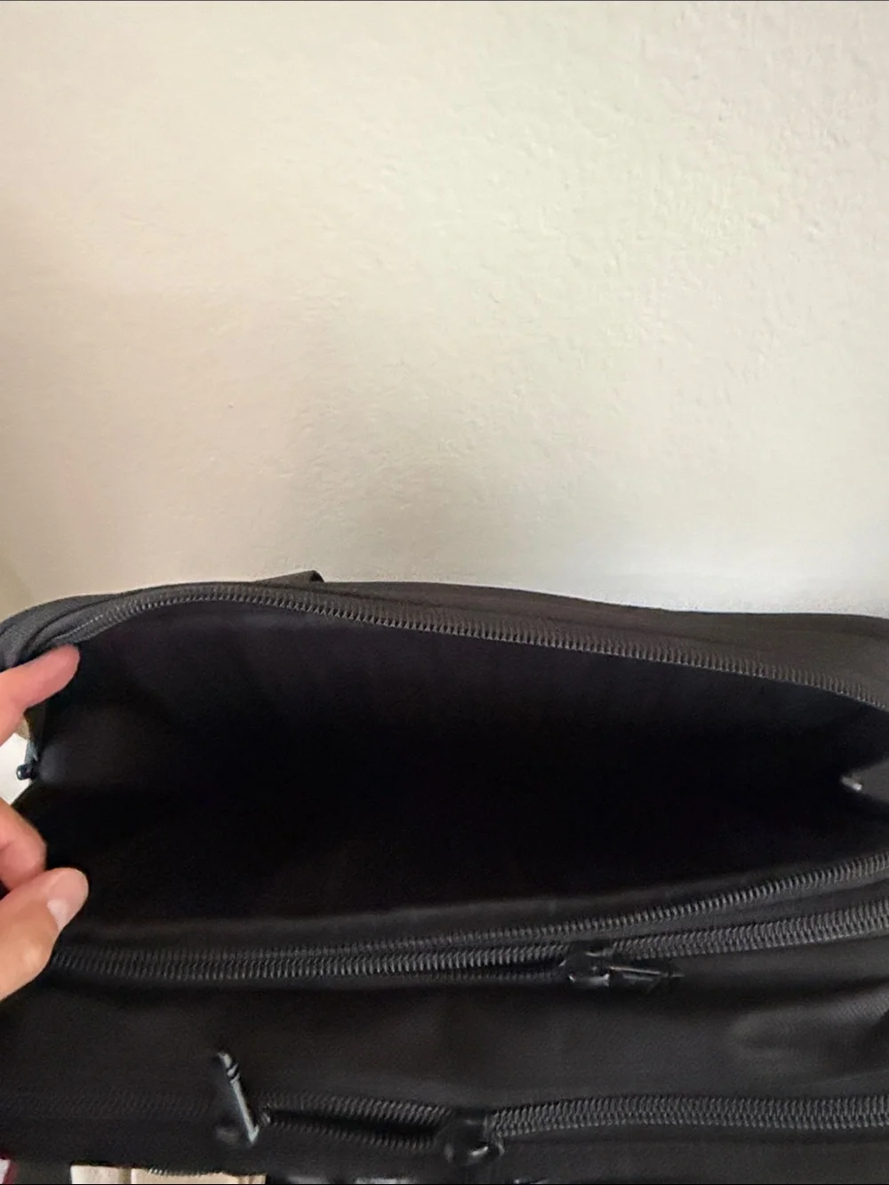 Tumi Alpha Classic Organizer Black Nylon Laptop Briefcase with Shoulder Strap